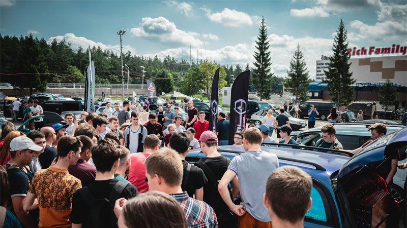 Crowd at the International Amsterdam Motor Show (IAMS), showcasing the latest in automotive trends and technology