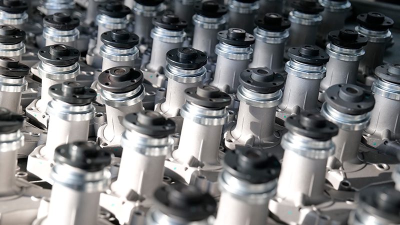 High-quality engine parts showcased at Nanjing Woda Auto Technology Co., Ltd. factory.
