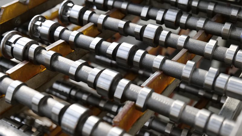 High-quality camshafts displayed at Nanjing Woda Auto Technology’s factory production line.