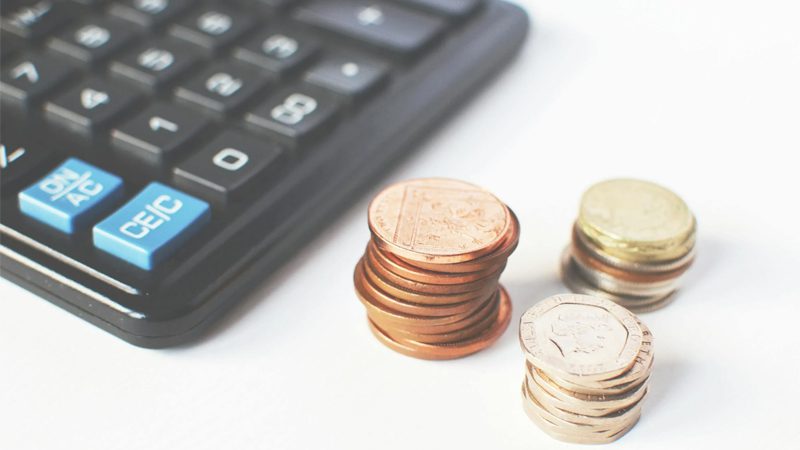 Pricing considerations in the B2B automotive engine parts sector.