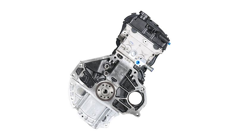Side view of Chevrolet Aveo F16D3 long block engine assembly.