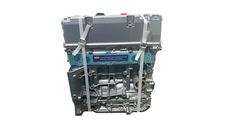 Vue arrière d'un moteur Honda K24 nu.