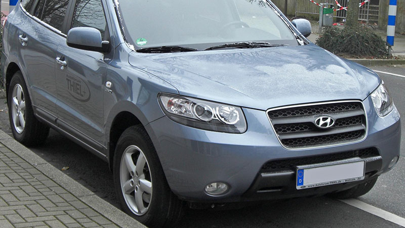 Hyundai Santa Fe II front view for D4EB 2.2 CRDi engine application reference.
