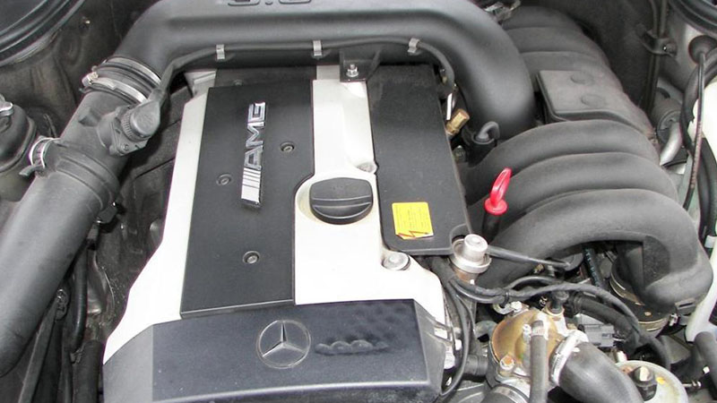 Close-up of a Mercedes M104 petrol engine.
