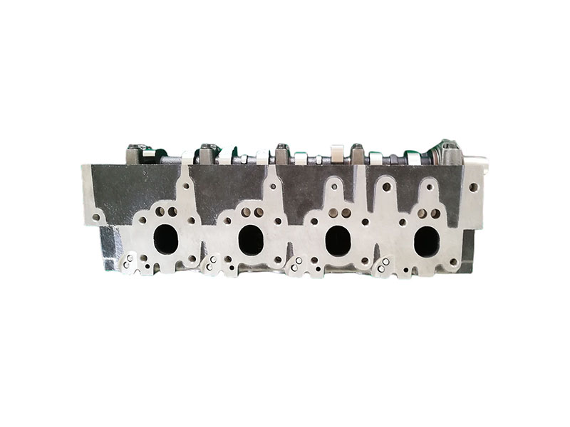 Toyota 2L 3L 5L Cylinder Head for Hilux, HiAce, and Dyna