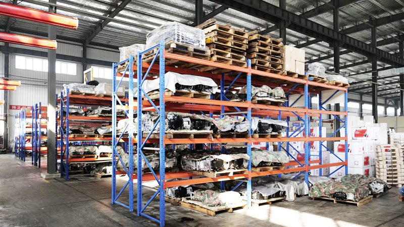 Exhibit display showcasing products at Nanjing Woda Auto Technology Co., Ltd.'s factory, featuring high-quality automotive engine parts and turbochargers.