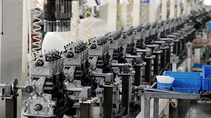 Линия по производству автомобильных двигателей на заводе Nanjing Woda Auto Technology Co., Ltd.