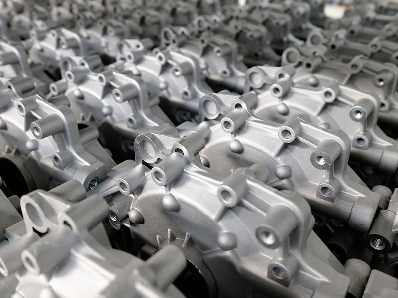 High-quality engine parts arranged at Woda Auto’s factory for automotive engine production and supply.